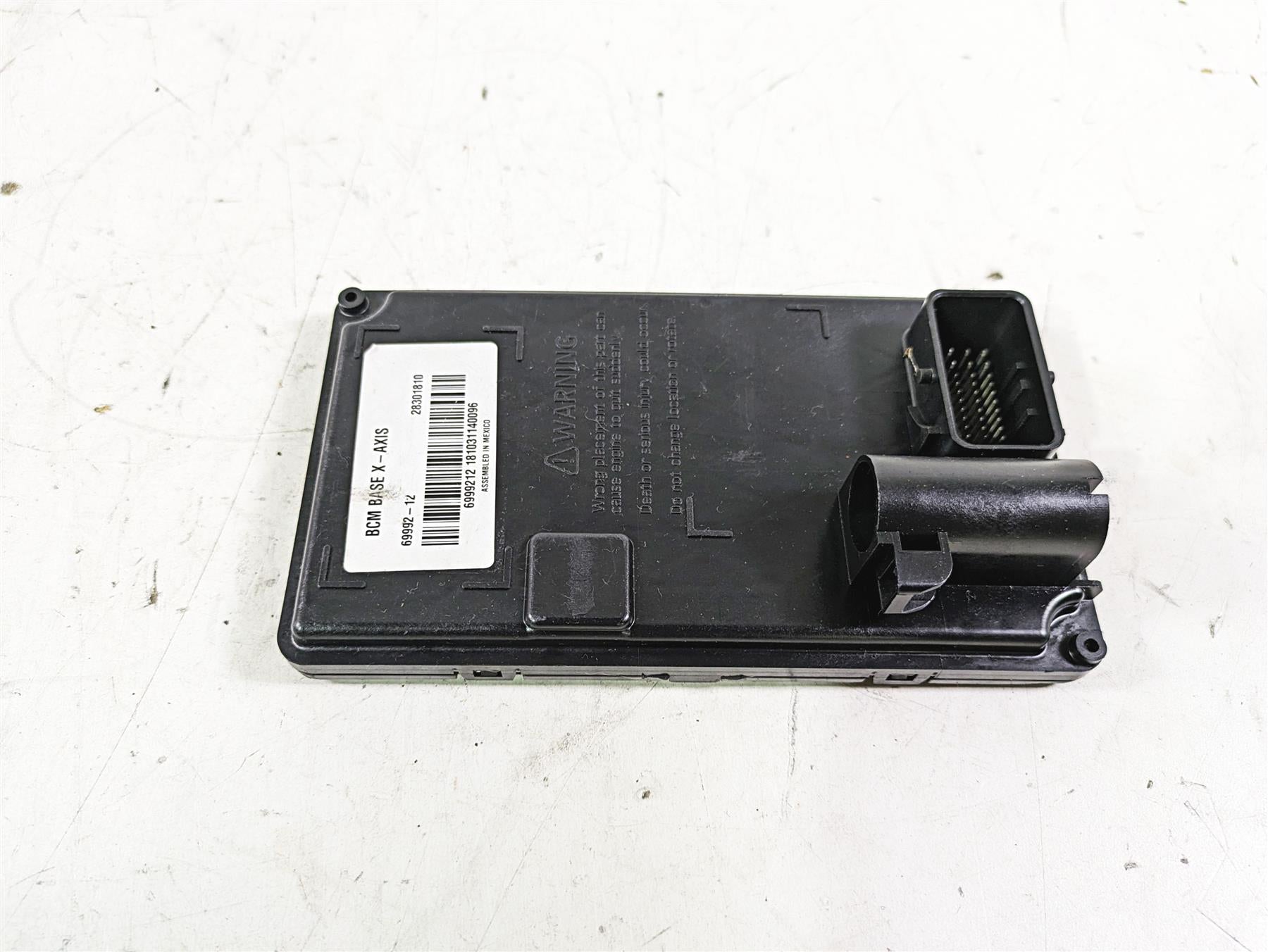 2013 Harley FXDWG Dyna Wide Glide Bcm Body Control Module X-Axis 69992-12 {{ shop.shopifyCountryName }} - Mototech271