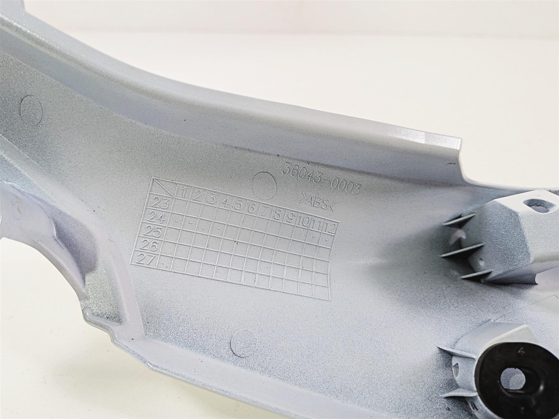 2024 Kawasaki EX500 Ninja 40th An. Right Rear Tail Cover Fairing Cowl 36043-0003 {{ shop.shopifyCountryName }} - Mototech271