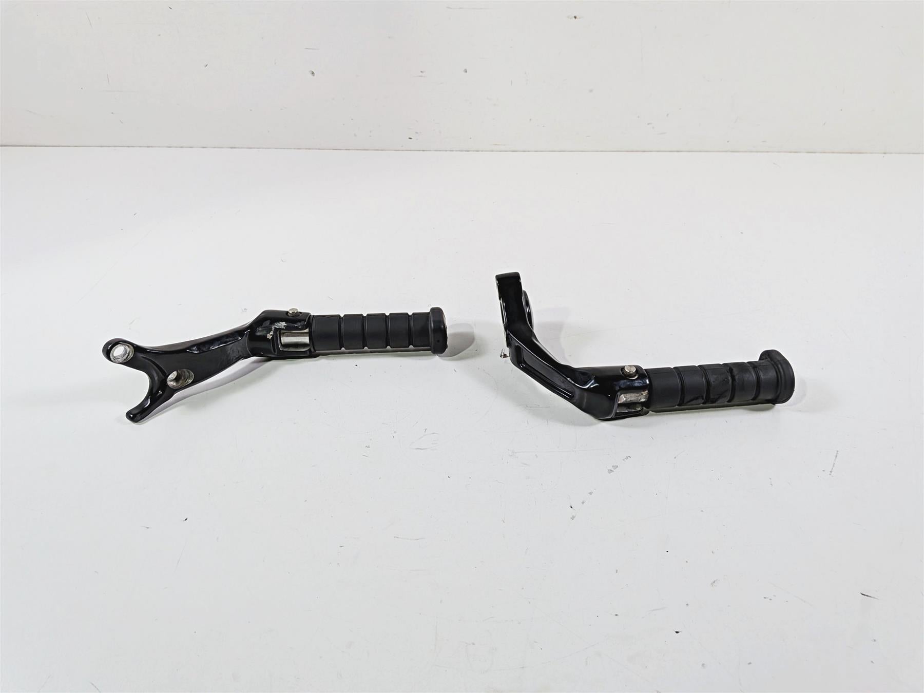 2017 Victory Octane 1200 Rear Passenger Footpeg Foot Peg Set 2880244-658 {{ shop.shopifyCountryName }} - Mototech271