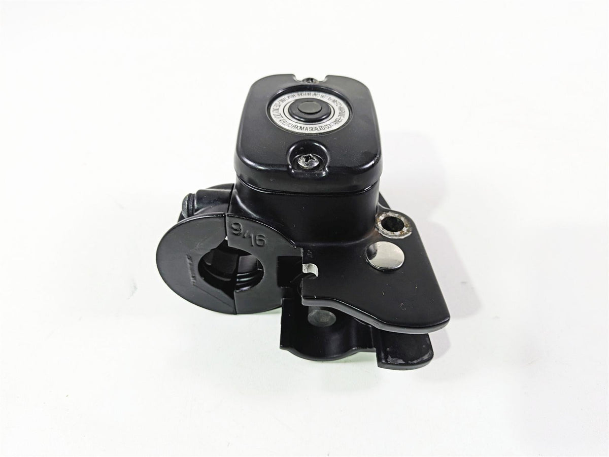 2011 Harley FXDC Dyna Super Glide Front Brake Master Cylinder 9/16" 45019-08C {{ shop.shopifyCountryName }} - Mototech271