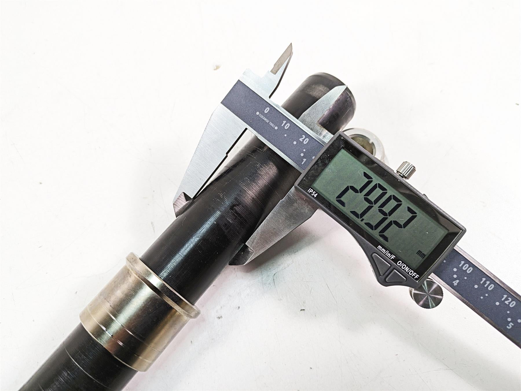2018 KTM 1090 Adventure R Front Axle Wheel Spindle 60309081000 {{ shop.shopifyCountryName }} - Mototech271