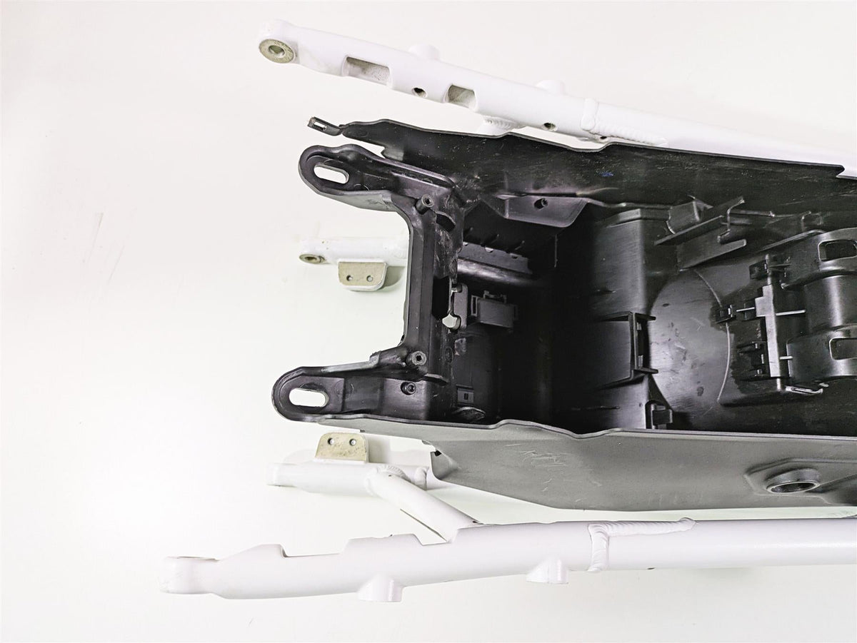 2024 Triumph Tiger 900 GT Subframe & Inner Fender T2072195 {{ shop.shopifyCountryName }} - Mototech271