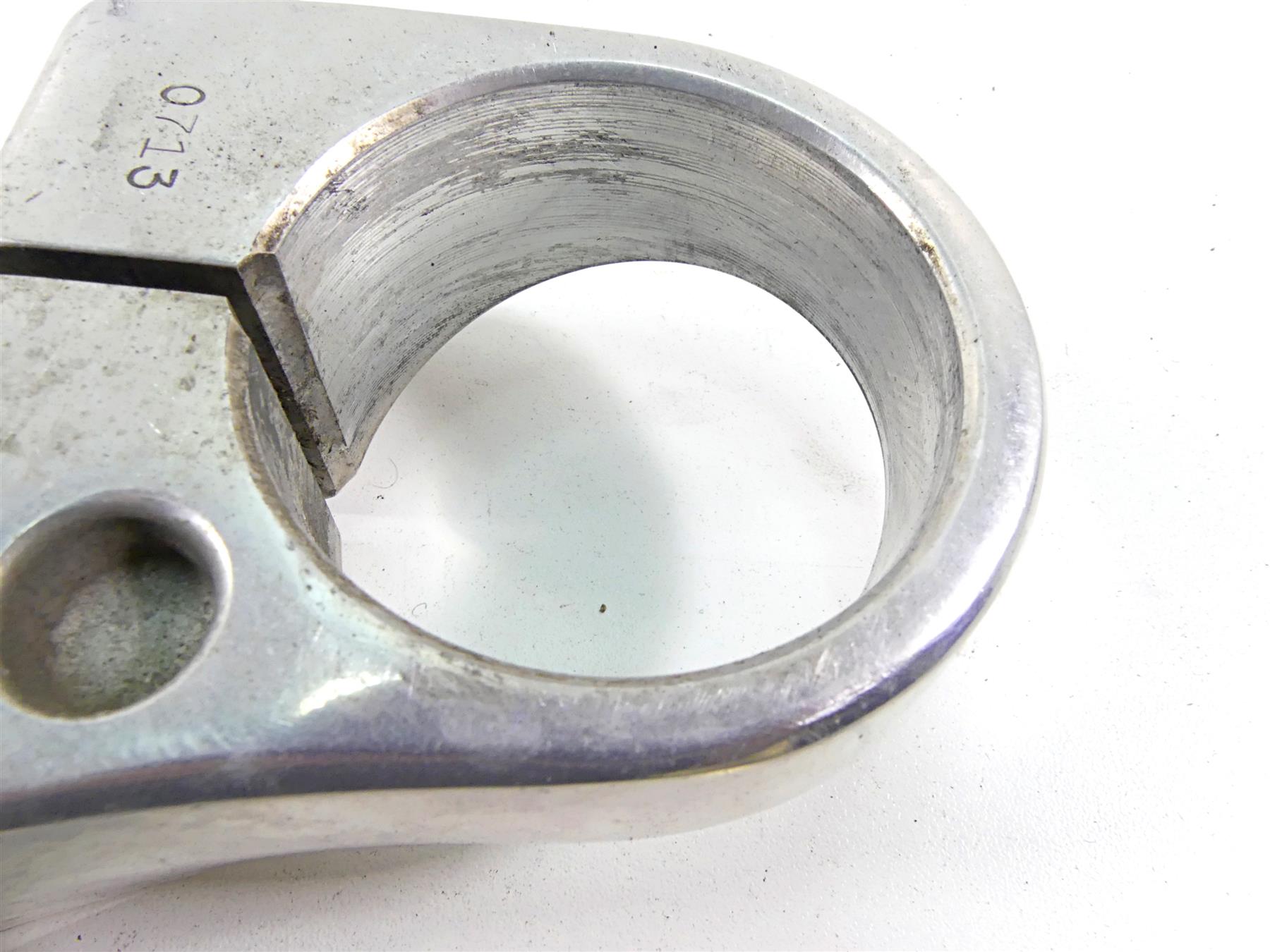 2014 Harley VRSCF Muscle V-Rod Upper Triple Tree Clamp 55mm - Read 46891-09C {{ shop.shopifyCountryName }} - Mototech271