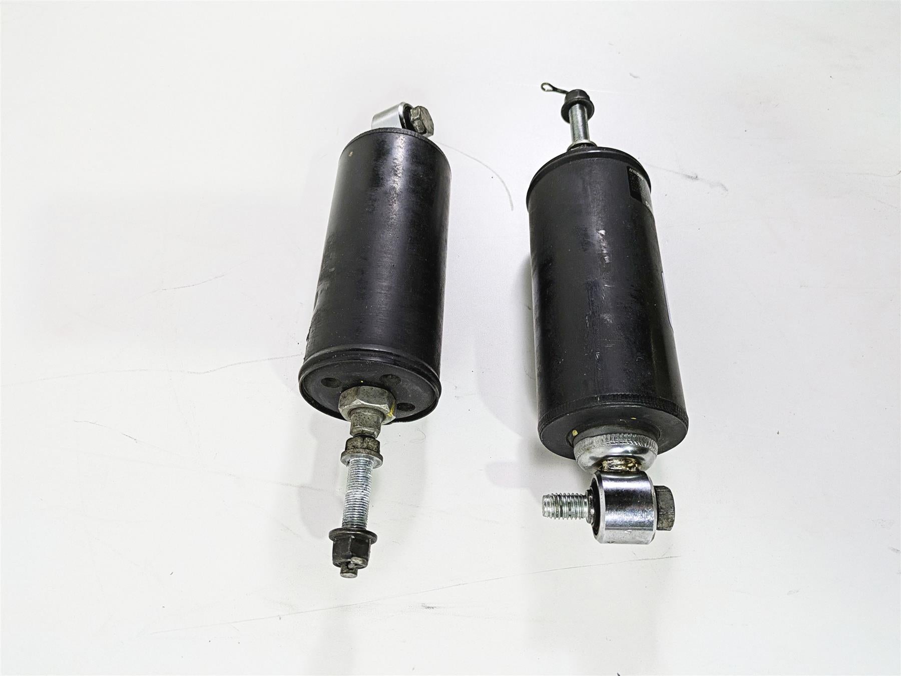 2009 Harley FLSTSB Cross Bones Showa Rear Suspension Shocks Set 54549-04 {{ shop.shopifyCountryName }} - Mototech271