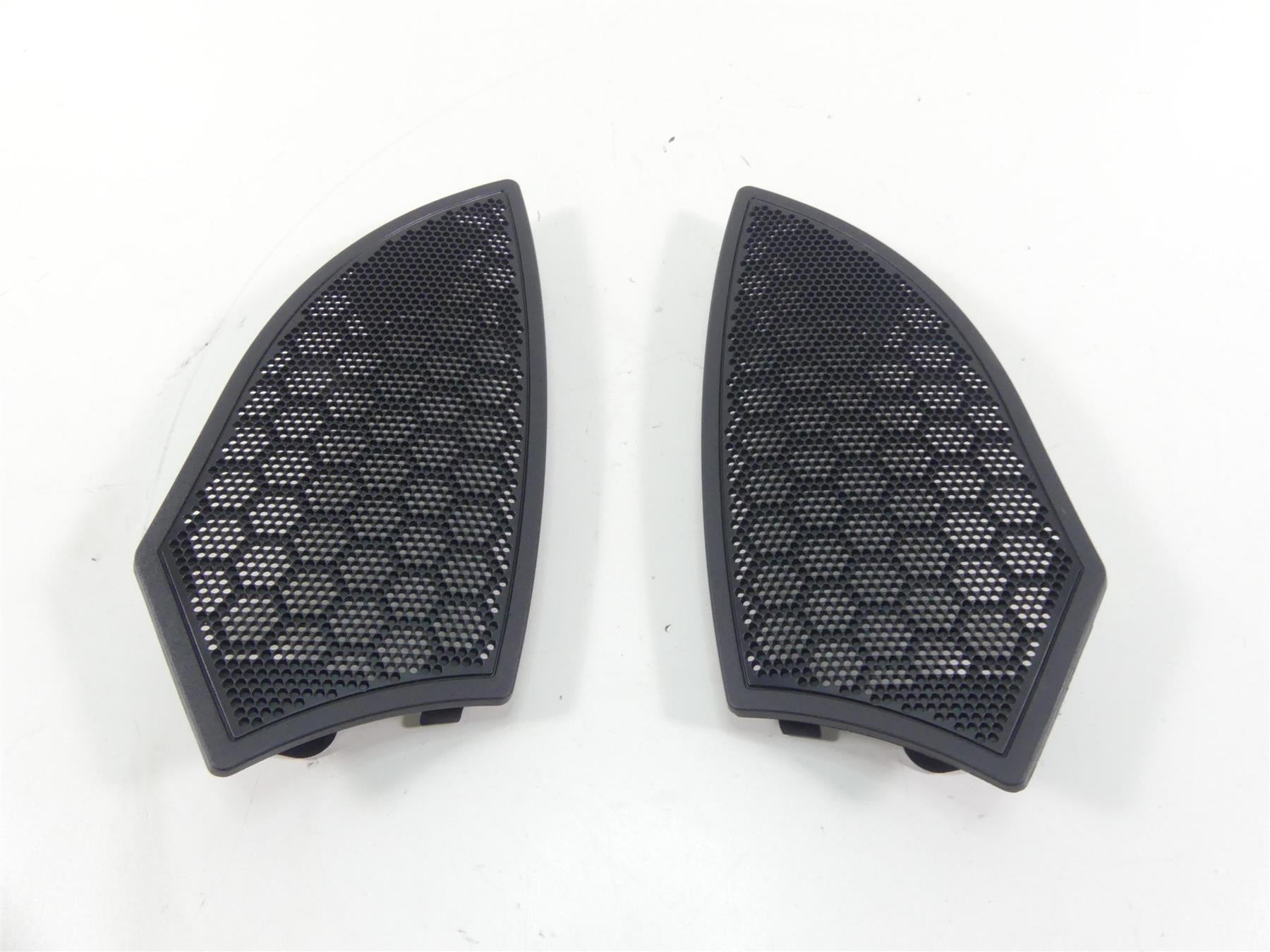 2015 Victory Cross Country Tour Speaker Cover Fairing Set 5438836 5438835 {{ shop.shopifyCountryName }} - Mototech271