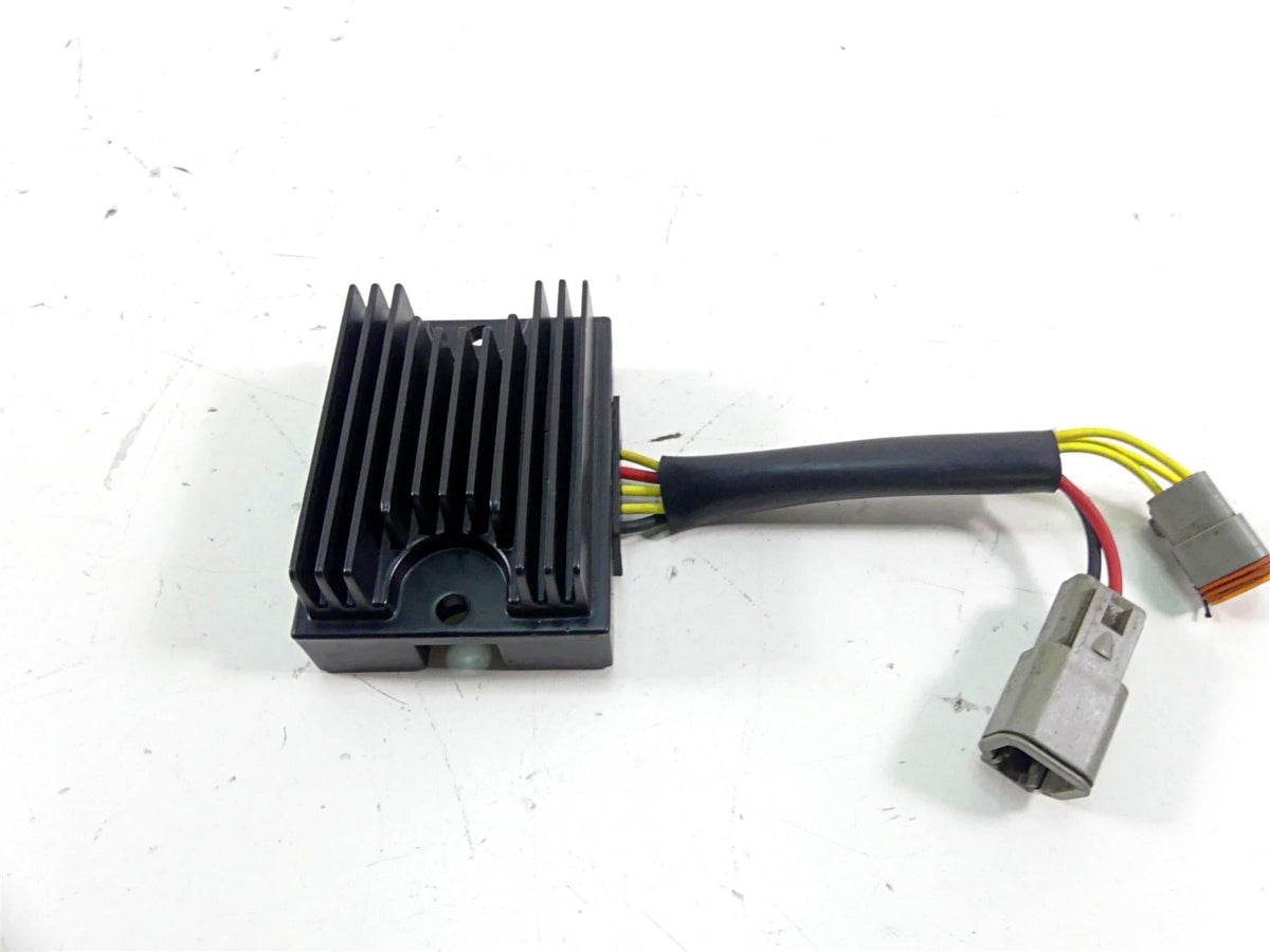 2005 Seadoo 3D RFI Rectifier Voltage Regulator 278001969 {{ shop.shopifyCountryName }} - Mototech271