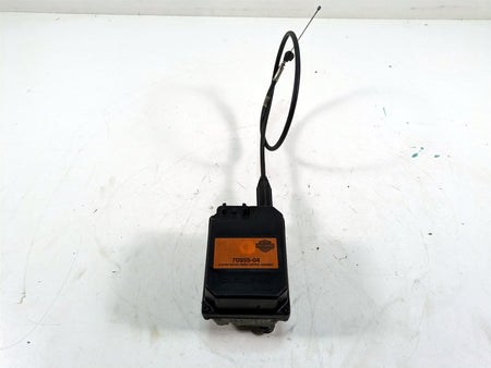 2006 Harley Touring FLHTCUI Electra Glide Cruise Control Module 70955-04 {{ shop.shopifyCountryName }} - Mototech271