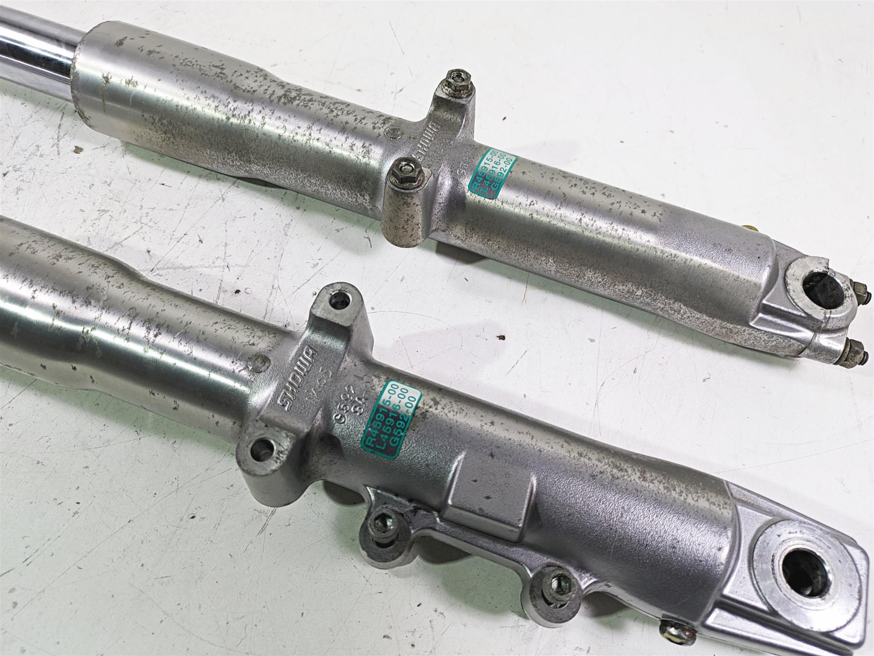 2002 Harley FLSTC Softail Heritage 41mm Front Fork Legs 45915-00 45916-00 {{ shop.shopifyCountryName }} - Mototech271