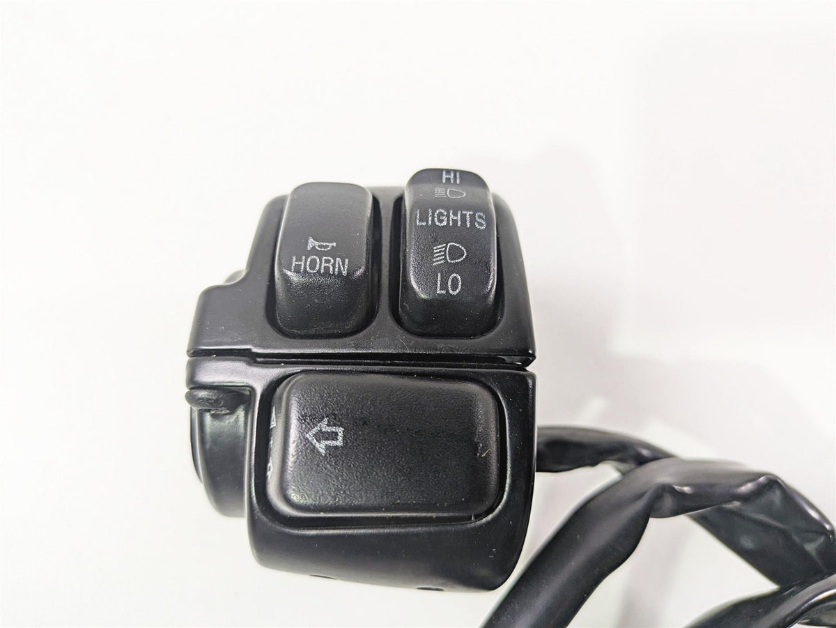 2009 Harley FXDC Dyna Super Glide Left Hand Lights Control Switch 71682-06A {{ shop.shopifyCountryName }} - Mototech271