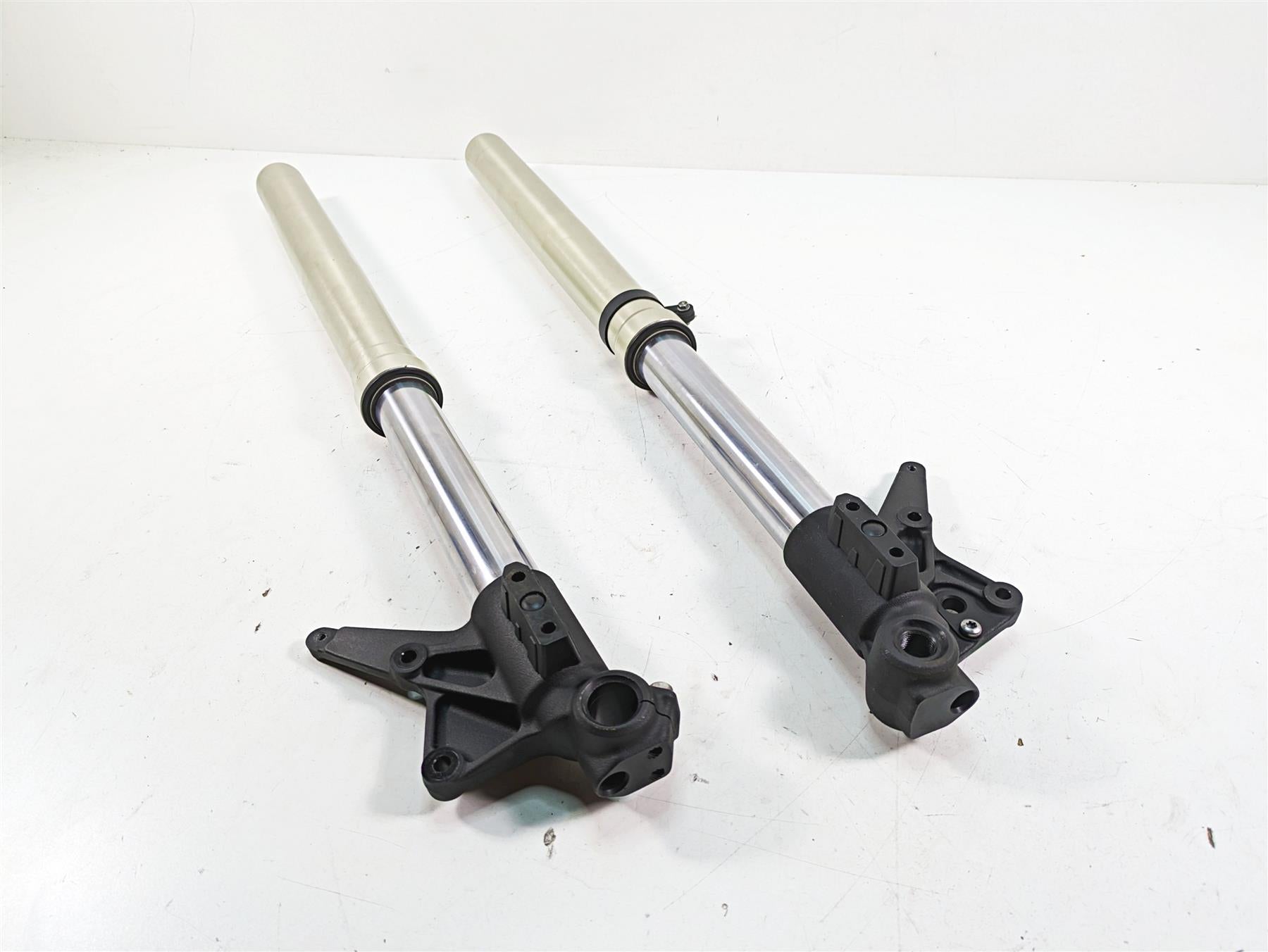 2012 Triumph Tiger 800XC ABS Straight Front Fork Leg Set T2046110 T2046120 {{ shop.shopifyCountryName }} - Mototech271