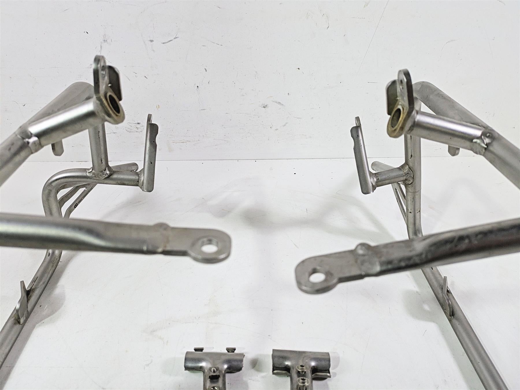 2009 BMW R1200GS K255 Adv Saddlebag Rack Holder Set 46547699875 46547699876 {{ shop.shopifyCountryName }} - Mototech271