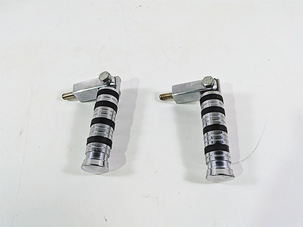 2009 Harley FLSTSB Cross Bones Rear Passenger Foot Peg Set {{ shop.shopifyCountryName }} - Mototech271