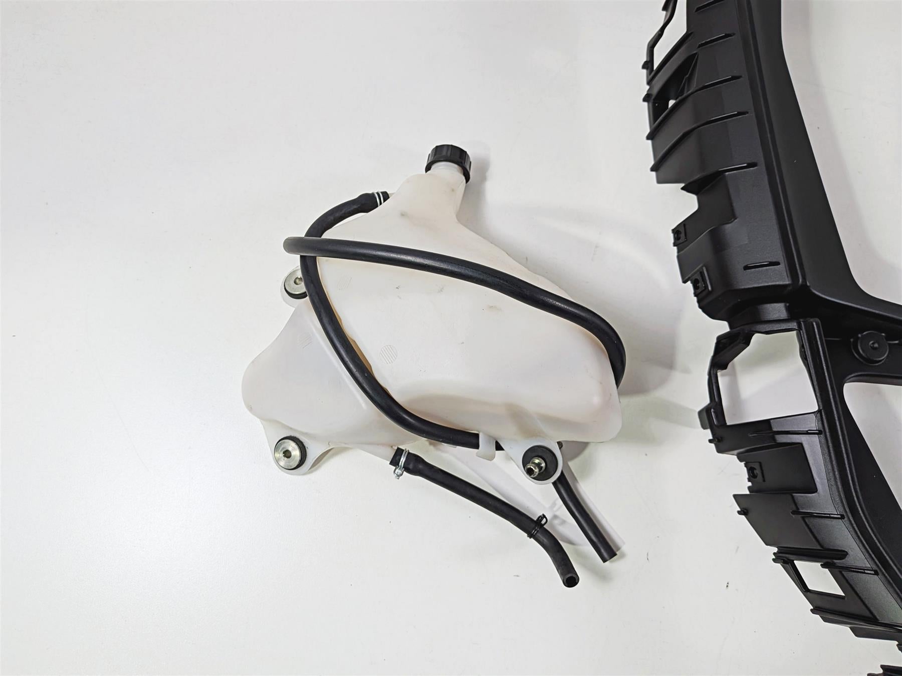 2023 Ducati Streetfighter V4 Radiator Shroud & Reservoir 48411672B-Mototech271