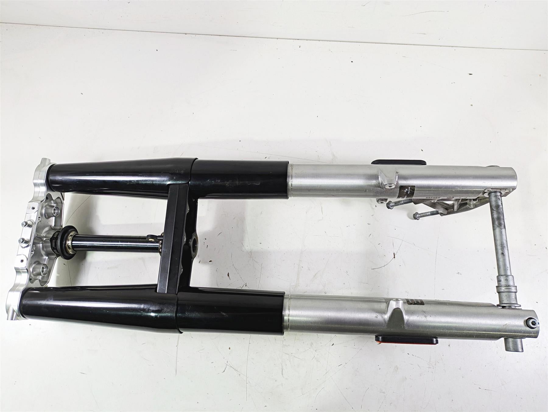 2014 Moto Guzzi California 1400 Touring Front Fork Assembly R 887512 L 887513 {{ shop.shopifyCountryName }} - Mototech271