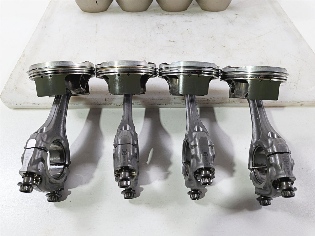 2016 Yamaha YZF R1 RN32 Nice Cylinder Jugs Piston & Rod Set 2CR-11311-00-00 {{ shop.shopifyCountryName }} - Mototech271