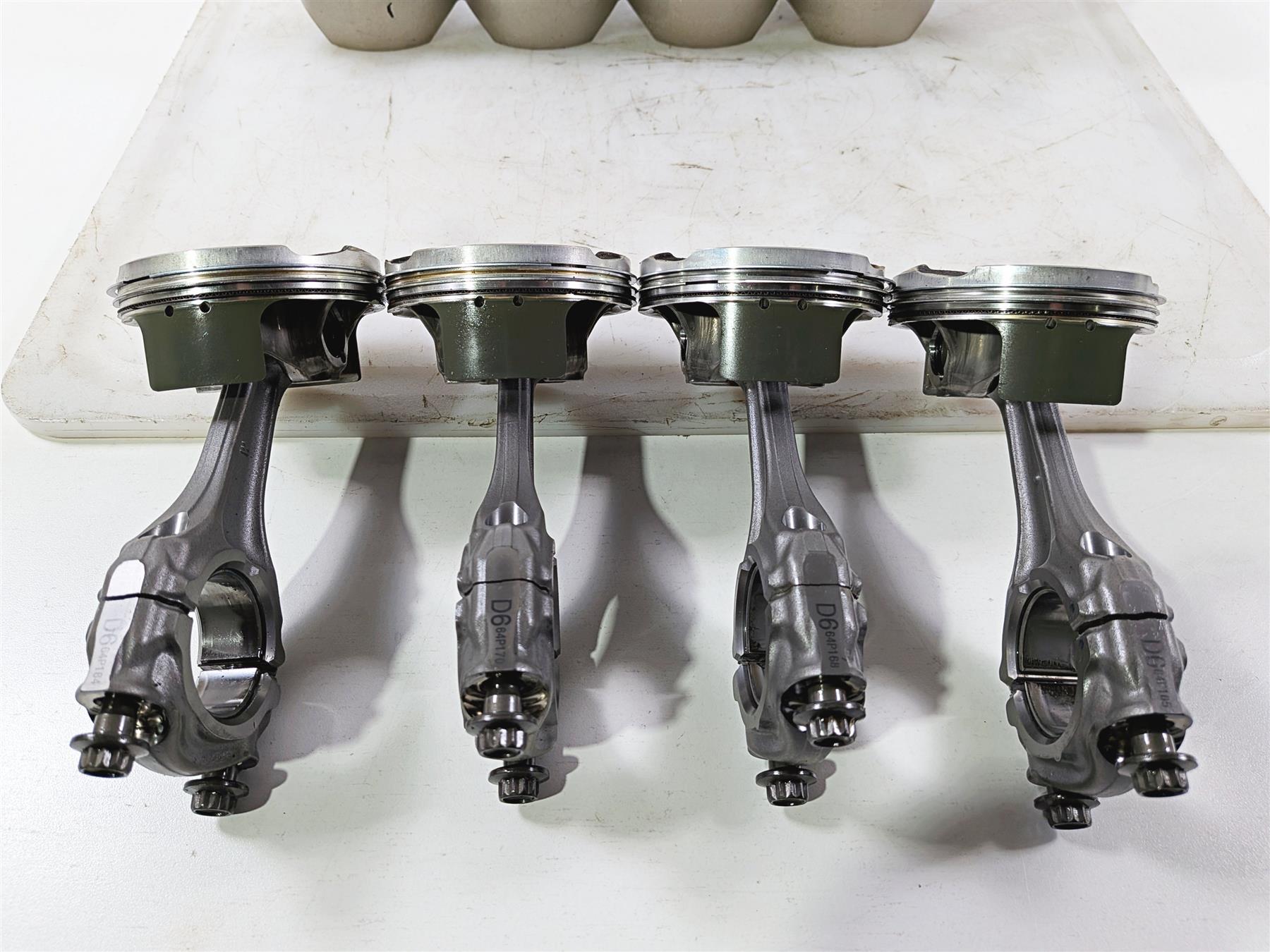 2016 Yamaha YZF R1 RN32 Nice Cylinder Jugs Piston & Rod Set 2CR-11311-00-00 {{ shop.shopifyCountryName }} - Mototech271