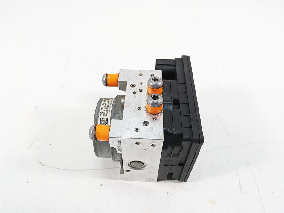 2016 BMW R1200R K53 Abs Brake Pump Unit Module 34518561705 34518566956 {{ shop.shopifyCountryName }} - Mototech271