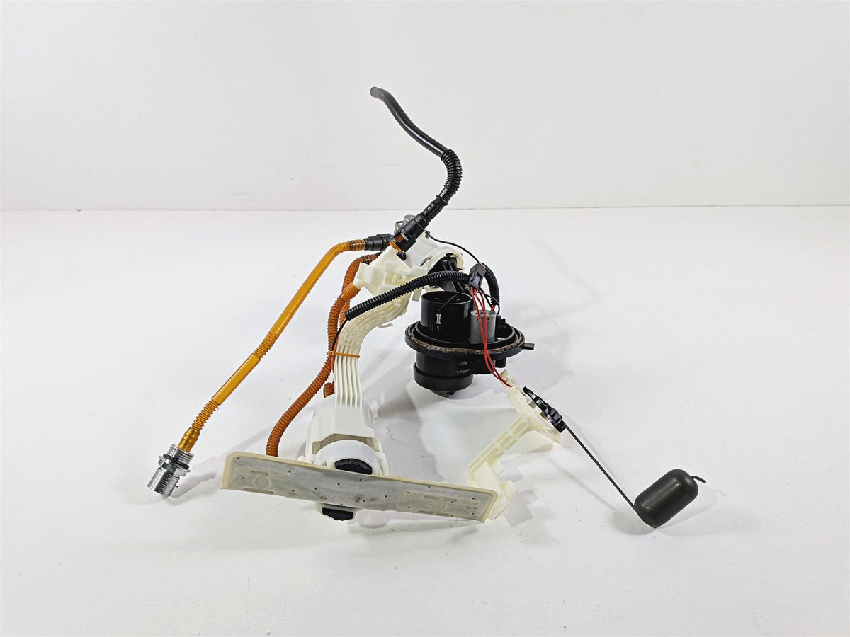 2014 Harley Touring FLHTK Electra Glide Fuel Gas Petrol Pump - Tested 75069-08C-Mototech271