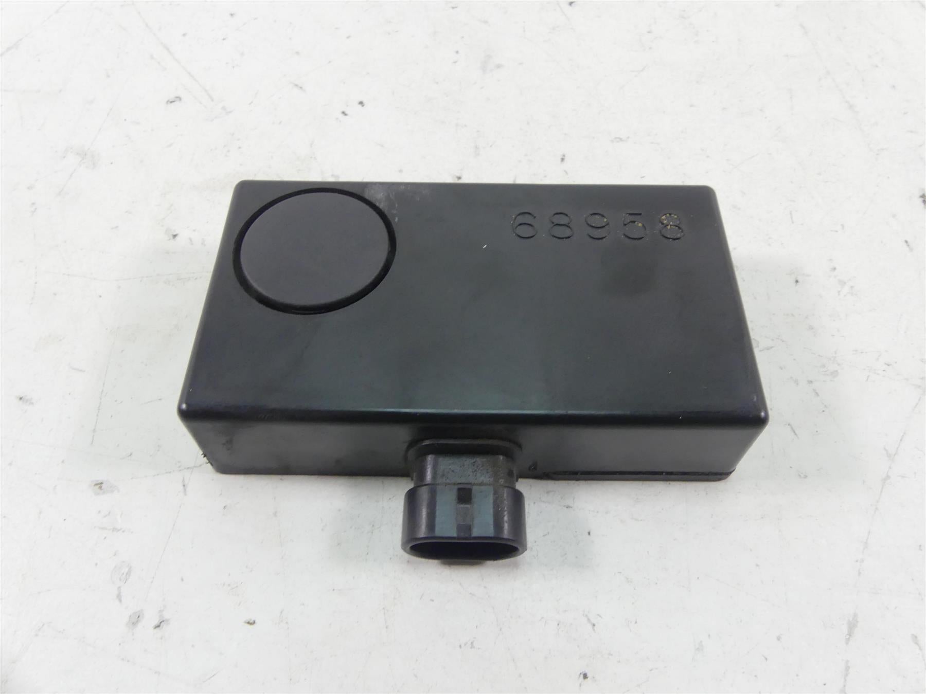 2005 Harley Touring CVO FLHTCSE Electra Glide Alarm Siren Module 68958-00 {{ shop.shopifyCountryName }} - Mototech271
