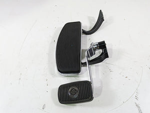 2012 Harley FLD Dyna Switchback Right Floorboard & Brake Pedal 54172-12 B | Mototech271