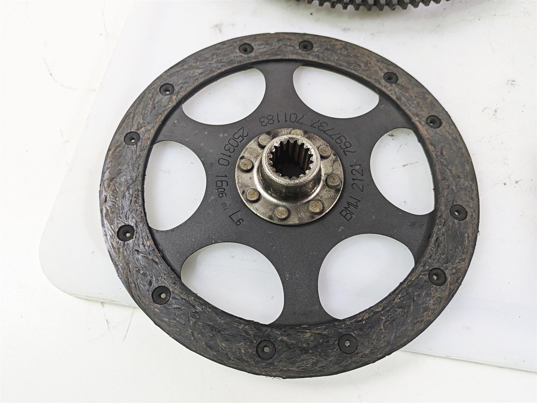 2010 BMW R1200GS K25 Clutch Pressure Plate Friction Disc Set 21217697737 {{ shop.shopifyCountryName }} - Mototech271