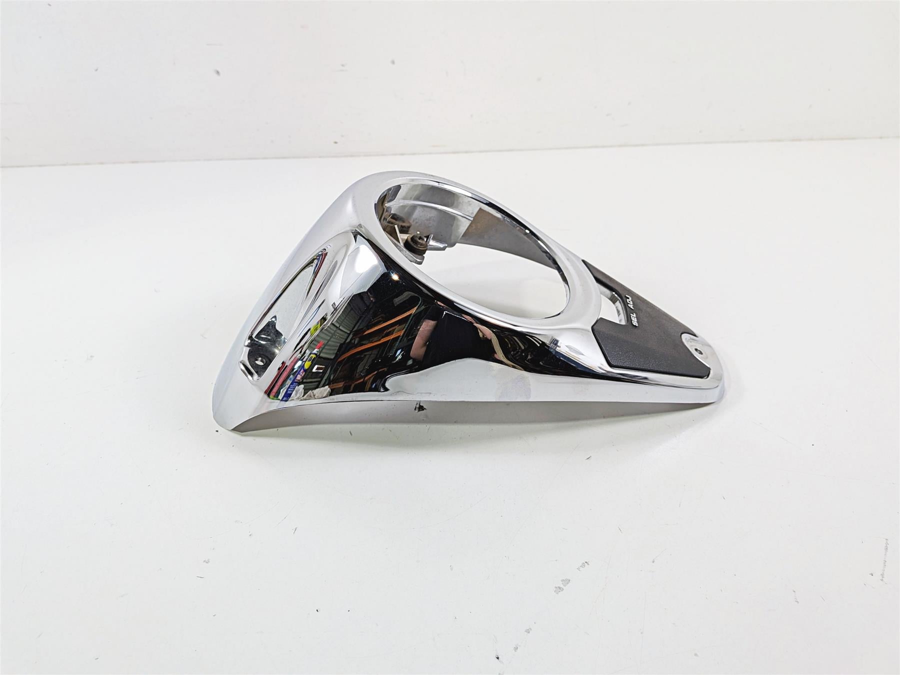 2004 Suzuki VL800 Intruder Volusia Fuel Gas Tank Upper Cover 34150-41F00 {{ shop.shopifyCountryName }} - Mototech271