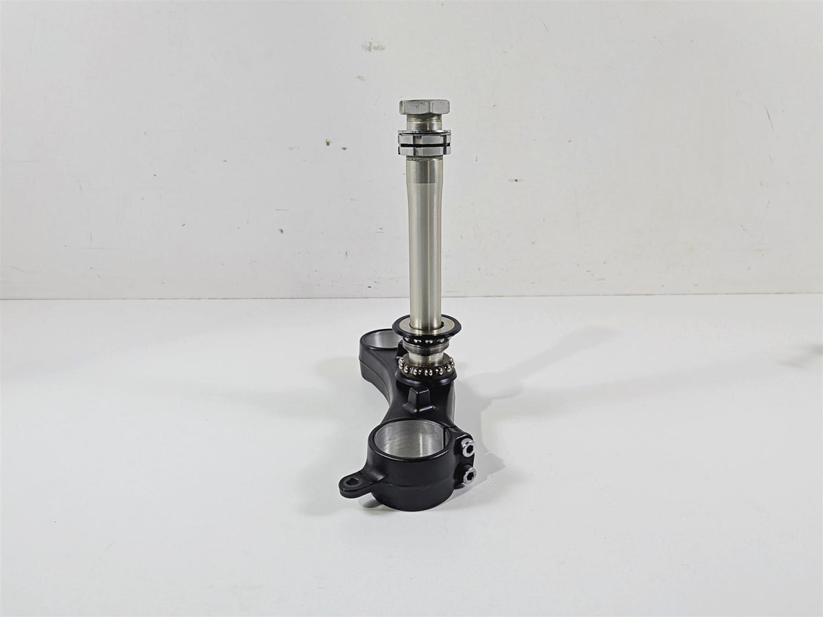 2023 Yamaha MT10 MTN1000 Lower Triple Tree Steering Clamp B5Y-23340-00-00 {{ shop.shopifyCountryName }} - Mototech271