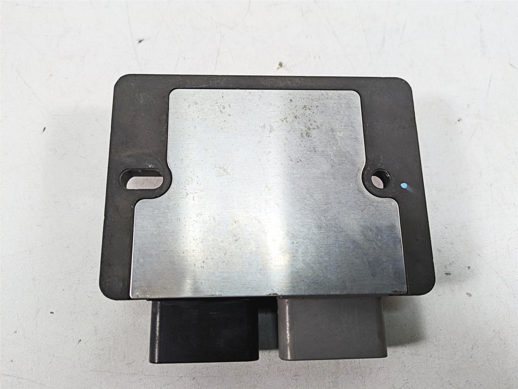 2021 Aprilia RS660 Rectifier Voltage Regulator SH870AA 1A012332 {{ shop.shopifyCountryName }} - Mototech271