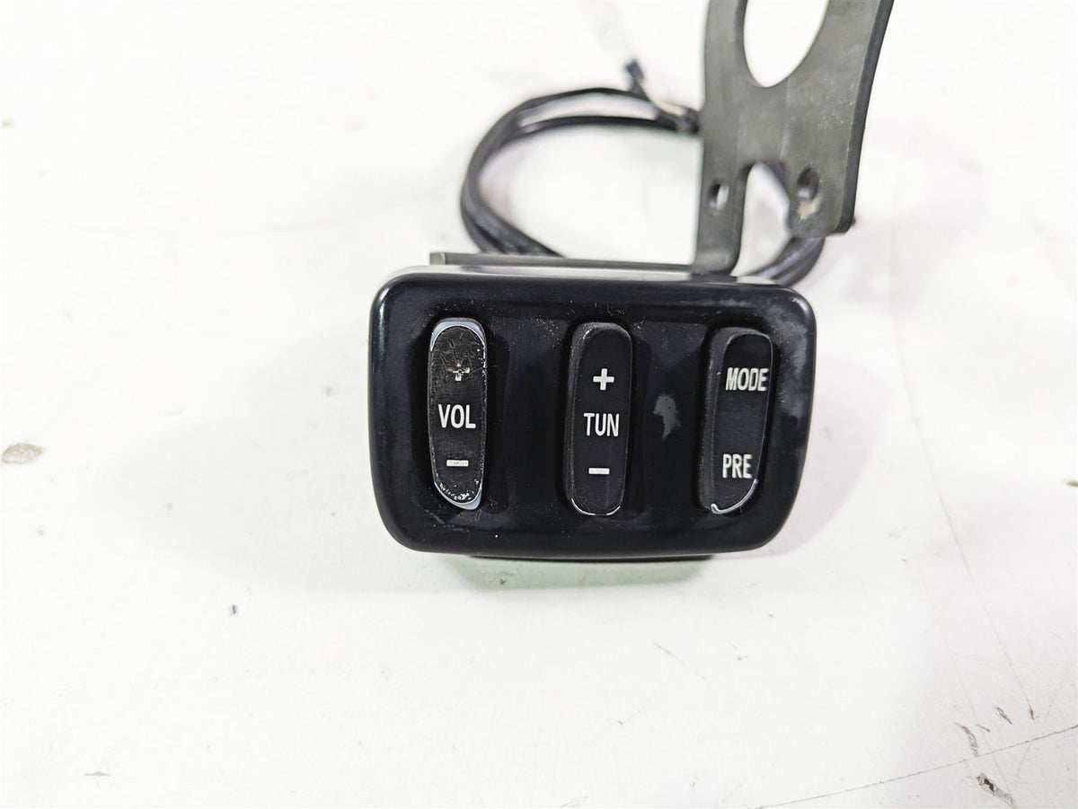 2012 Victory Cross Country Left Hand Radio Control Switch 1017807 {{ shop.shopifyCountryName }} - Mototech271