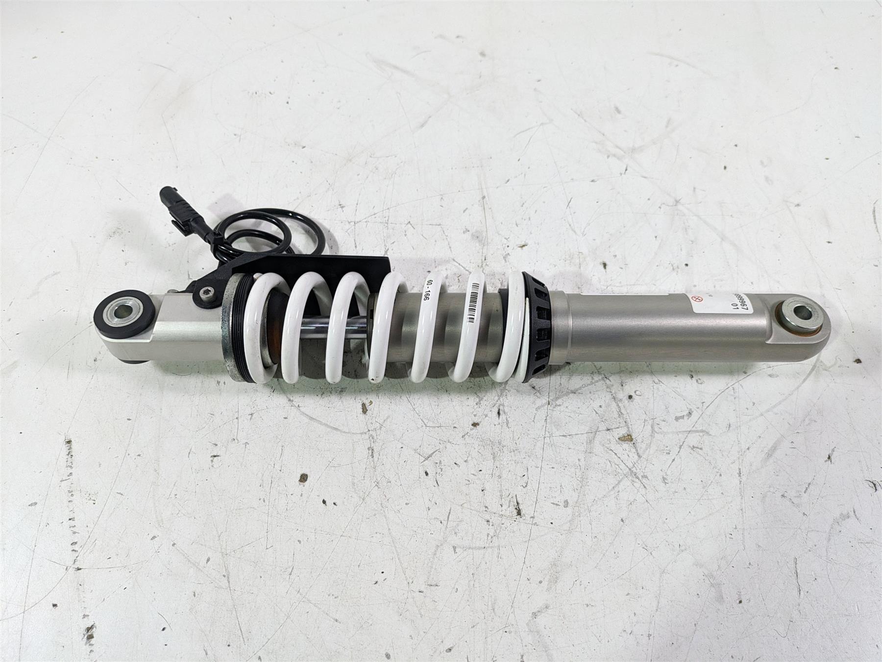 2022 BMW R1250 RT K052 Straight Front Shock Damper Suspension Esa 31489899967 {{ shop.shopifyCountryName }} - Mototech271