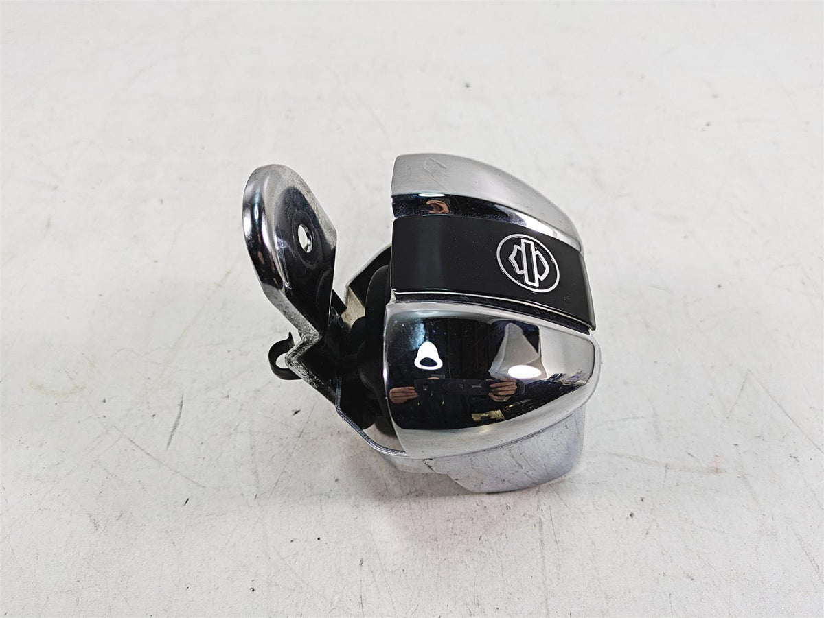 2020 Harley Touring FLHX Street Glide Horn + Chrome Cover 69060-90H 61300523A {{ shop.shopifyCountryName }} - Mototech271
