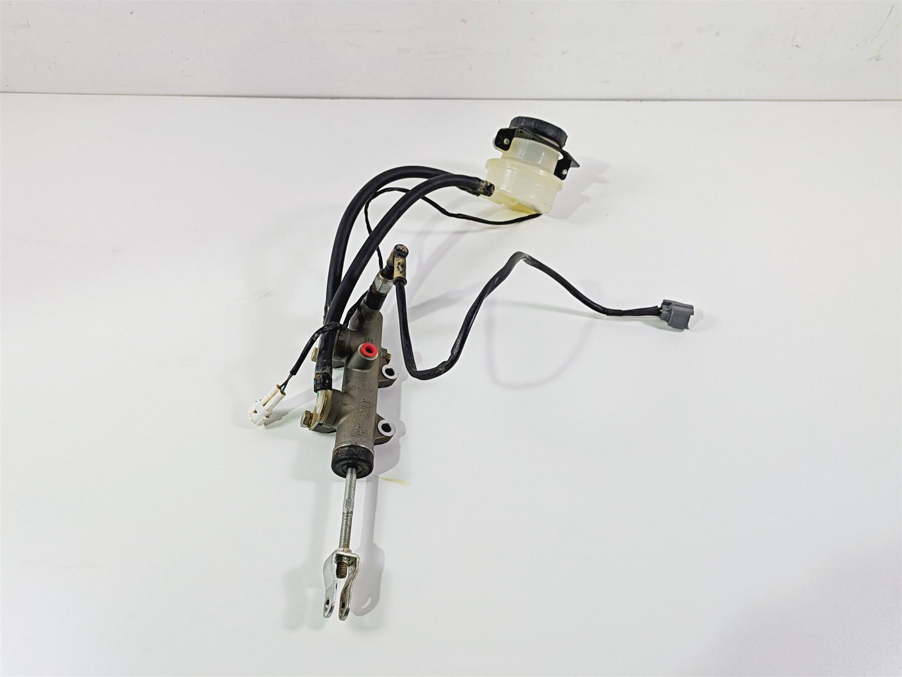 2021 CFMoto Zforce 950 Sport Main Brake Master Cylinder 5BWB-081100 {{ shop.shopifyCountryName }} - Mototech271