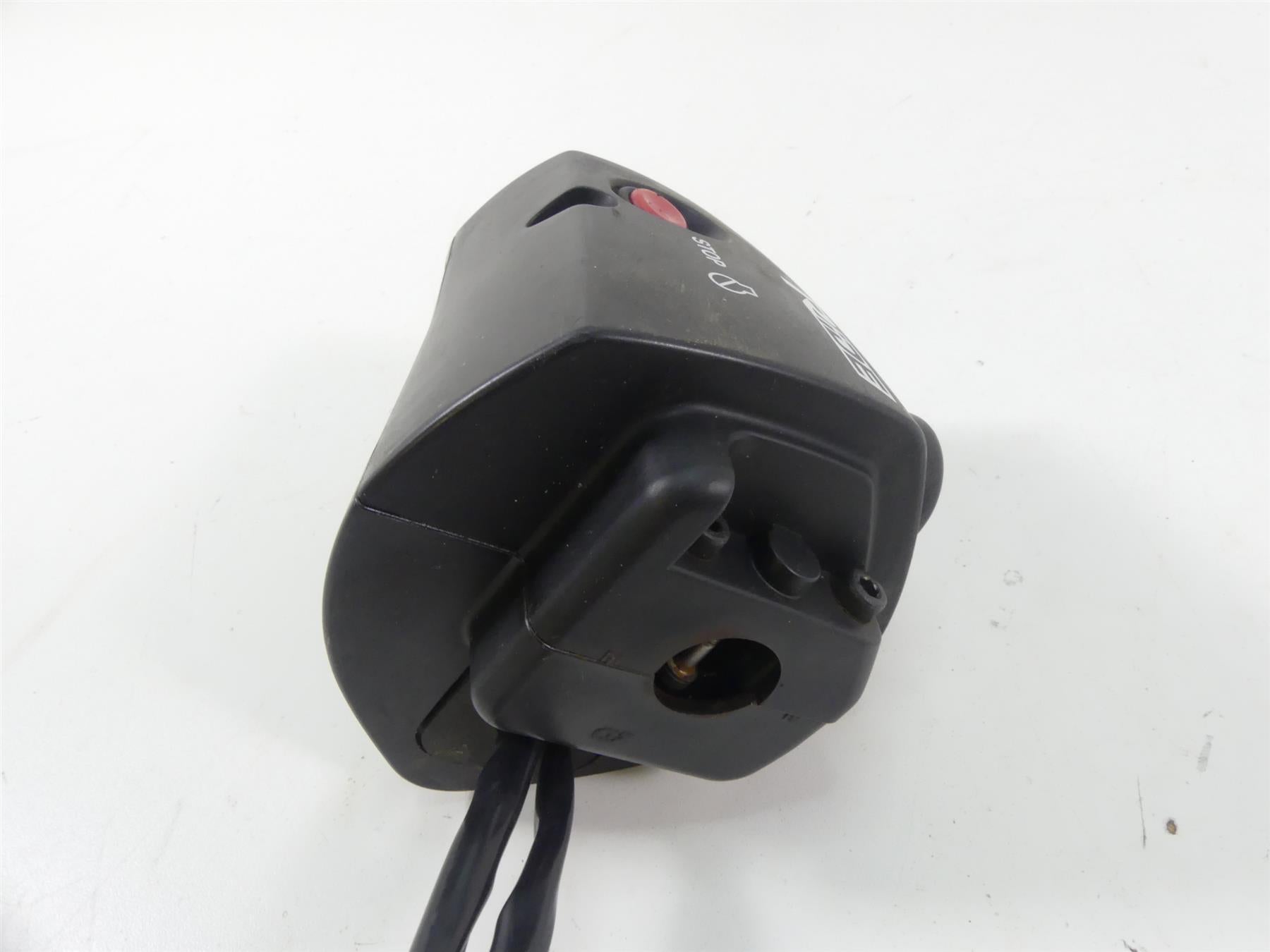 2015 Yamaha Waverunner Cruiser VX1100 Left Start Stop Cntrl Switch F2X-68310-00 {{ shop.shopifyCountryName }} - Mototech271