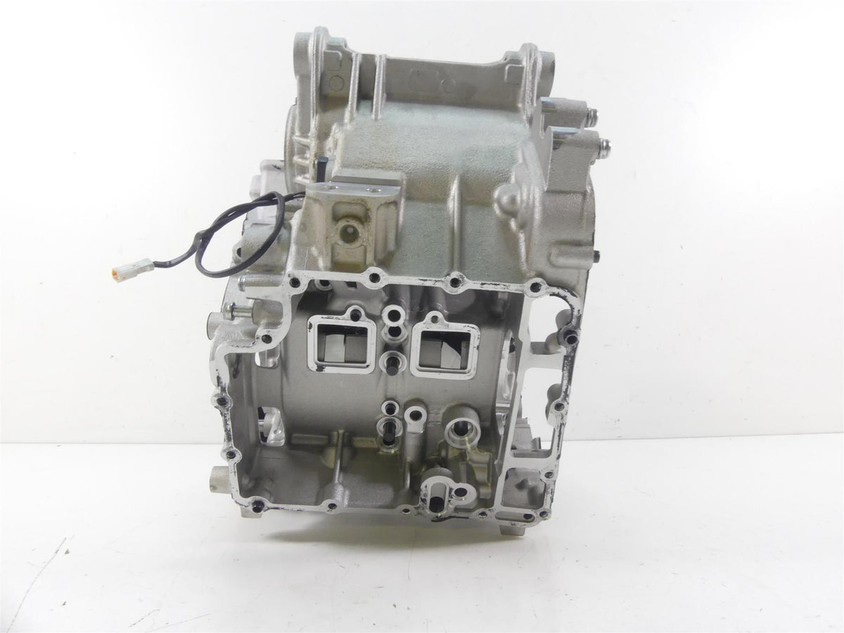 2018 Ducati Panigale 1100 V4 S Engine Motor Crank Case Crankcase 22513343C {{ shop.shopifyCountryName }} - Mototech271