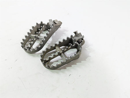 2015 BMW R1200 GS Adv K51 Rider Footpeg Foot Peg Set 46718529843 46718529844 {{ shop.shopifyCountryName }} - Mototech271