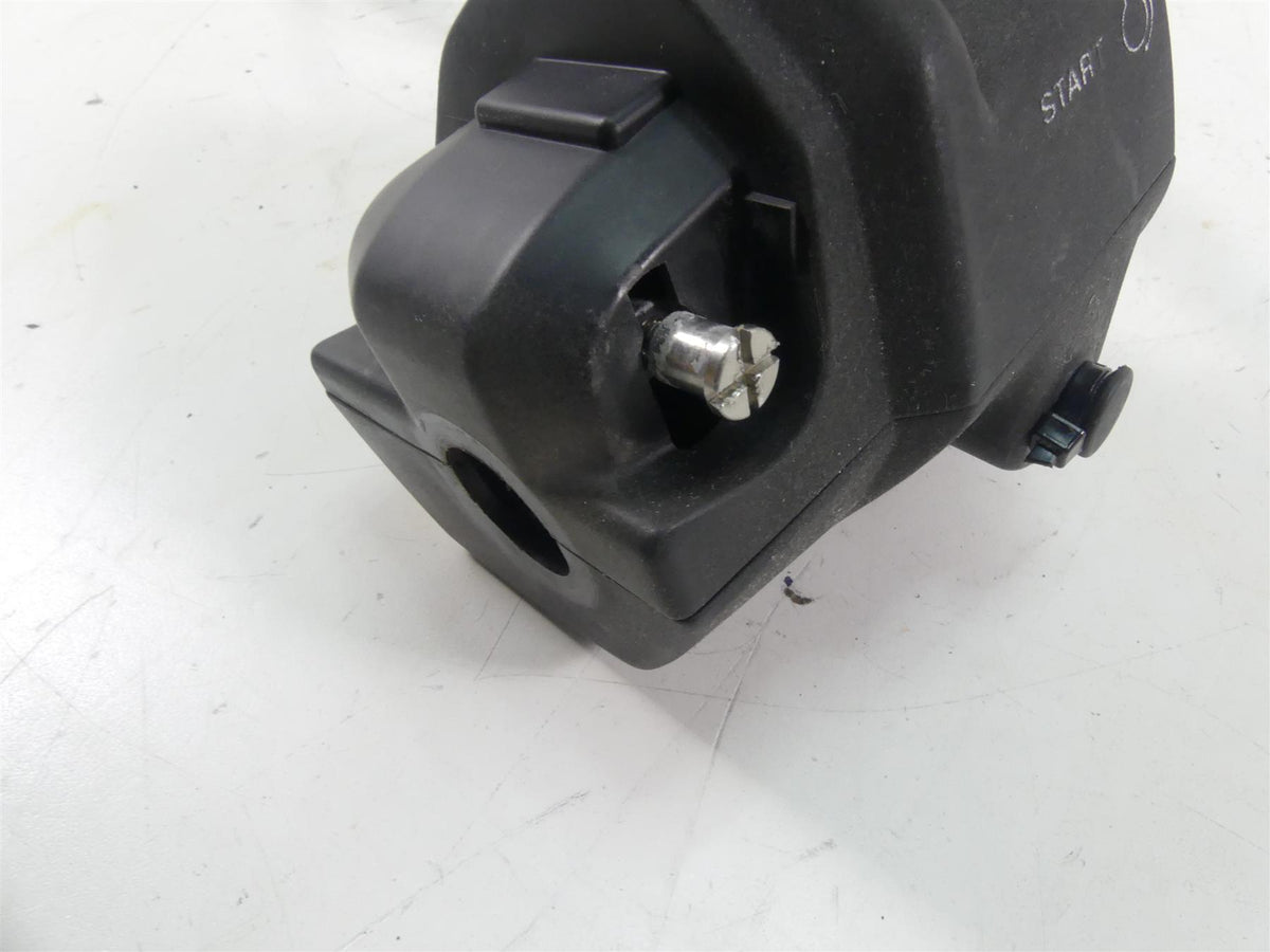 2016 Yamaha Waverunner VX 1050 Deluxe Left Control Switch -Read F2X-68310-00-00 {{ shop.shopifyCountryName }} - Mototech271