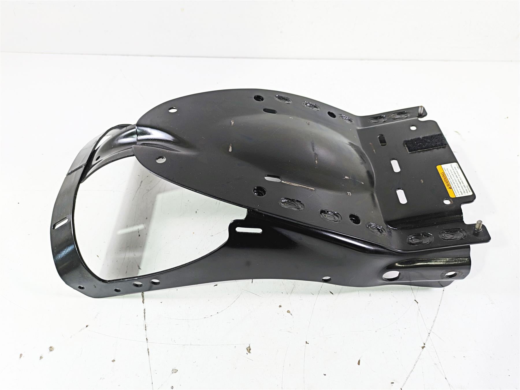 2012 Harley VRSCF Muscle V Rod Rear Inner Fender & Mounts 48527-09