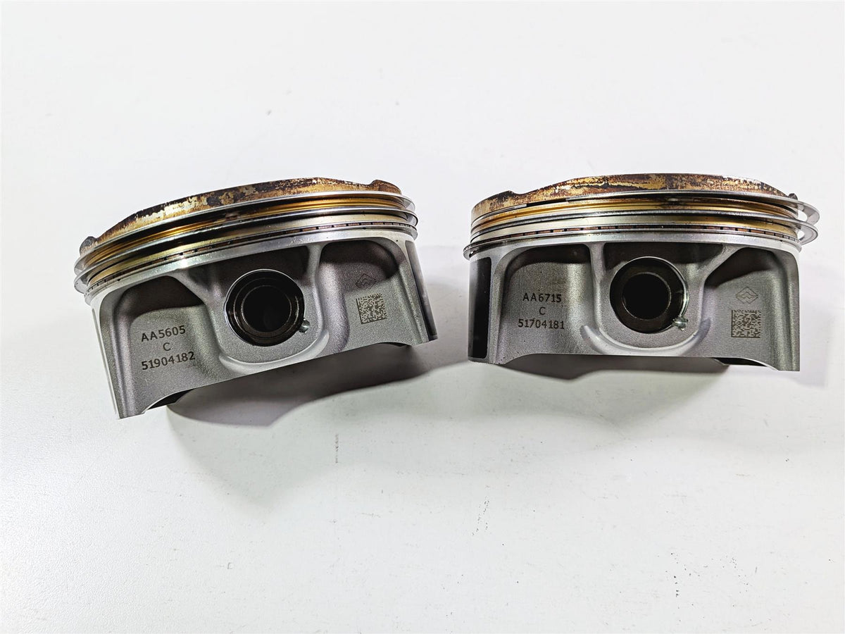 2019 BMW R1250GS K50 Left & Right Piston Set 7K Only 11258565633 {{ shop.shopifyCountryName }} - Mototech271