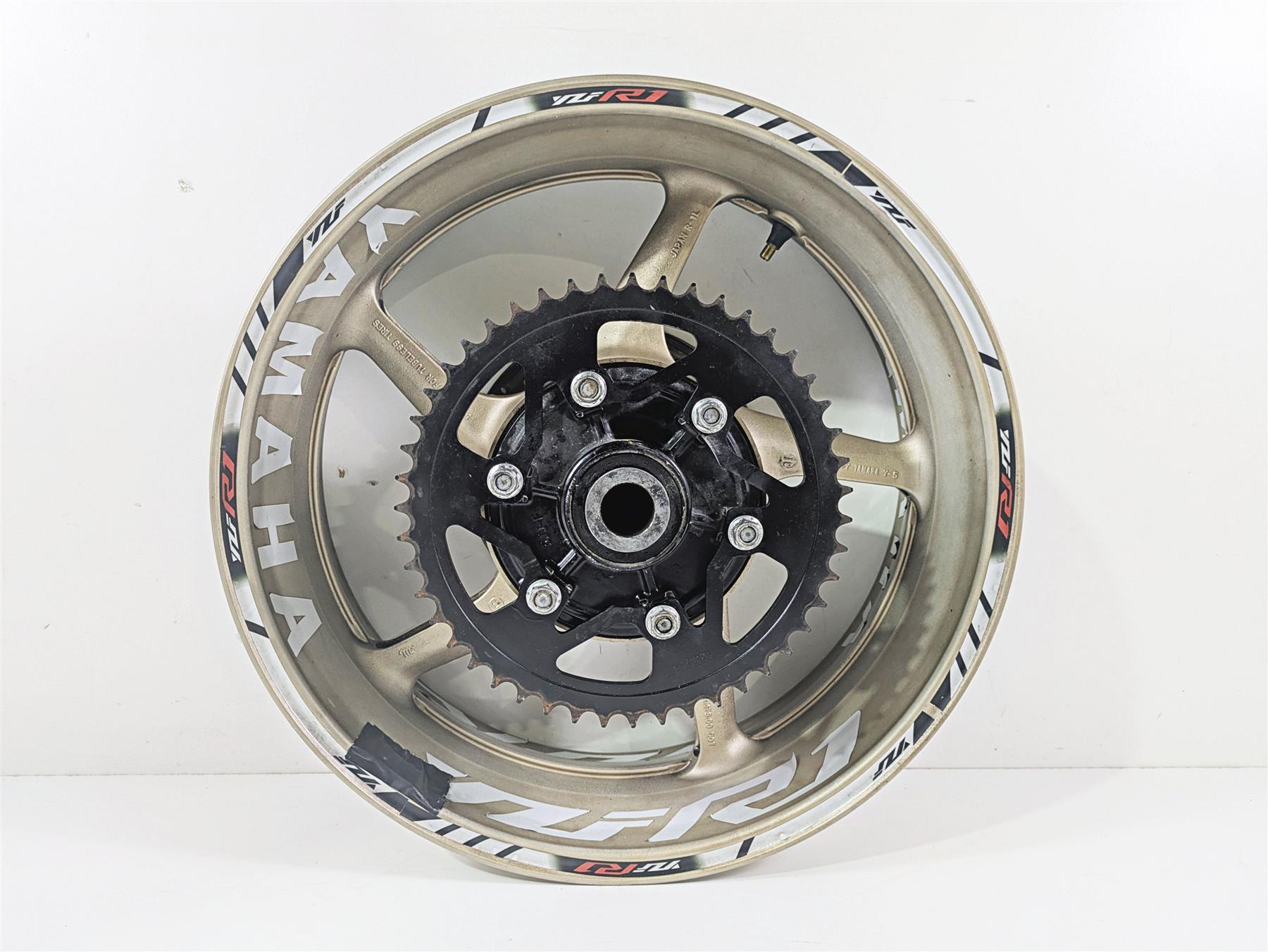 2014 Yamaha YZFR1 R1 RN22 Rear Wheel Rim 17x6 .3mm Runout -Small Dent 5VY-25338 {{ shop.shopifyCountryName }} - Mototech271