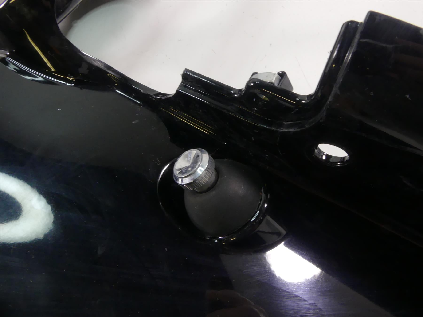 2012 Harley Touring FLHX Street Glide Inner Front Fairing Cover -Read 58497-08 {{ shop.shopifyCountryName }} - Mototech271