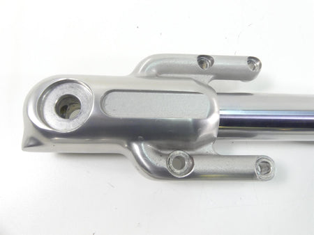 2011 Harley VRSCF Muscle Rod Straight Showa Front Fork Leg Set 48700-09 48701-09 {{ shop.shopifyCountryName }} - Mototech271