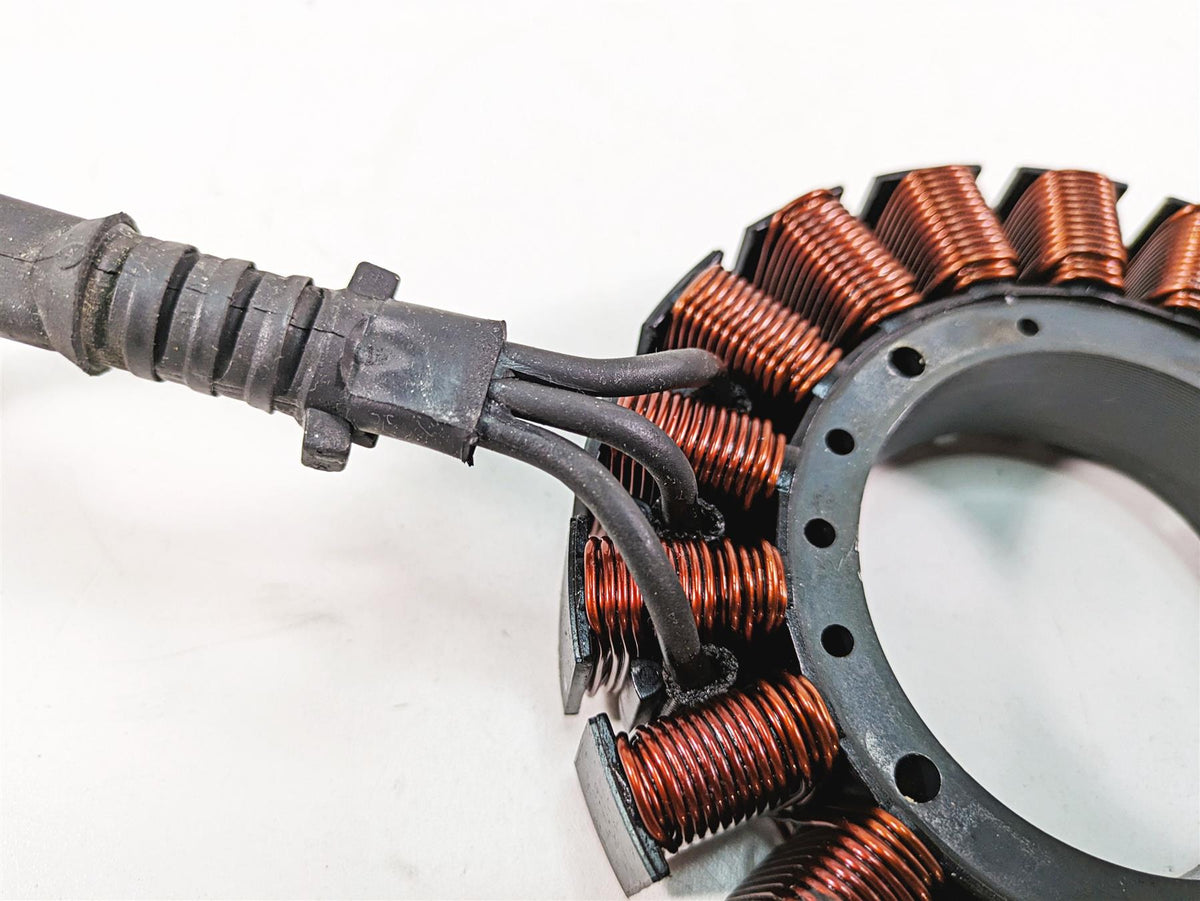 2011 Harley Touring FLTRU Road Glide Stator Alternator Generator 29987-06D {{ shop.shopifyCountryName }} - Mototech271
