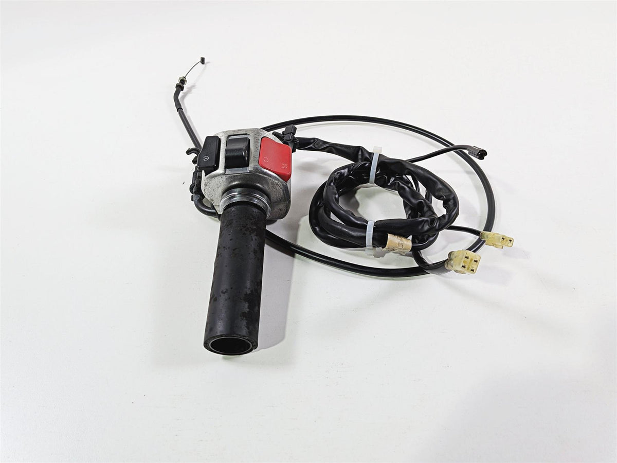 2012 Yamaha XV1900 Raider S Right Hand Control Switch Start 5C7-83973-10-00 {{ shop.shopifyCountryName }} - Mototech271