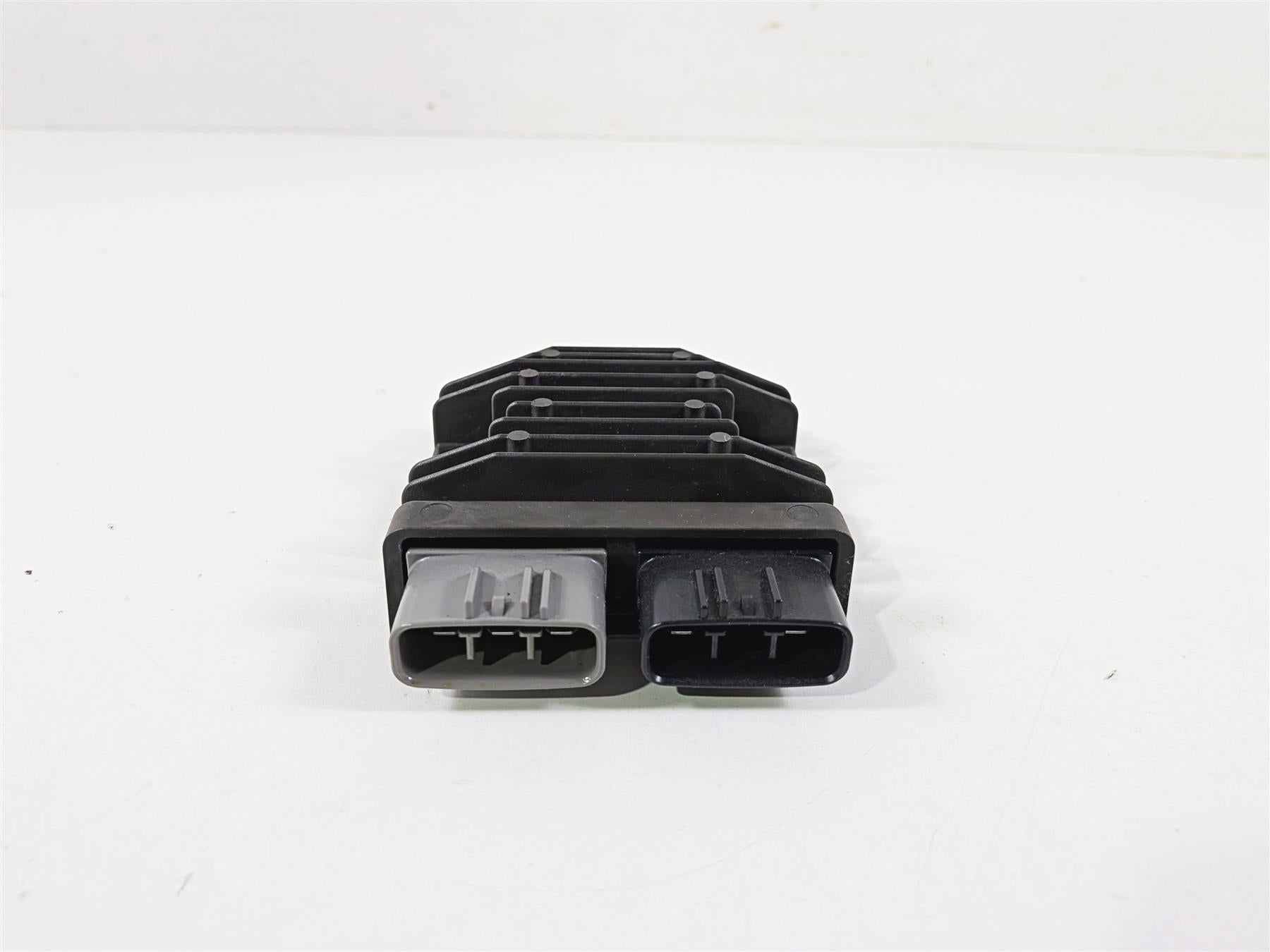 2016 BMW R1200 GS K50 Rectifier Voltage Regulator FH020AA 12318523367 {{ shop.shopifyCountryName }} - Mototech271