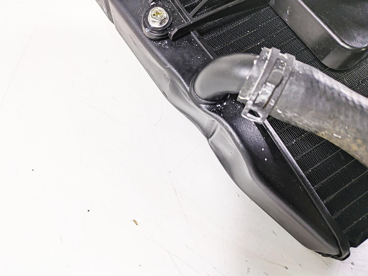 2020 Triumph Daytona 765 Moto2 Radiator Fan Reservoir Set T2100445 {{ shop.shopifyCountryName }} - Mototech271
