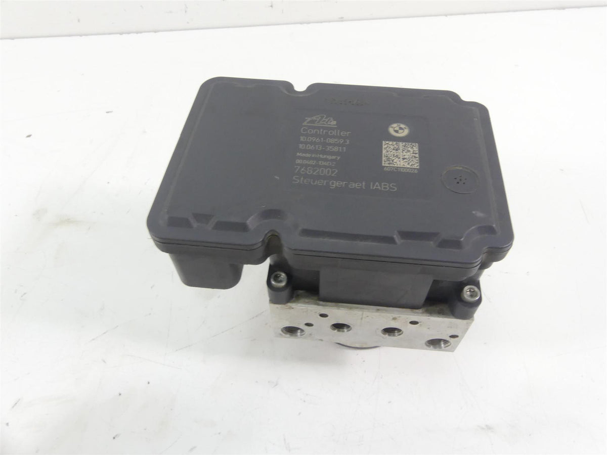 2008 BMW R1200GS K25 Abs Brake Pump Module Unit 7711978 34517715109 {{ shop.shopifyCountryName }} - Mototech271
