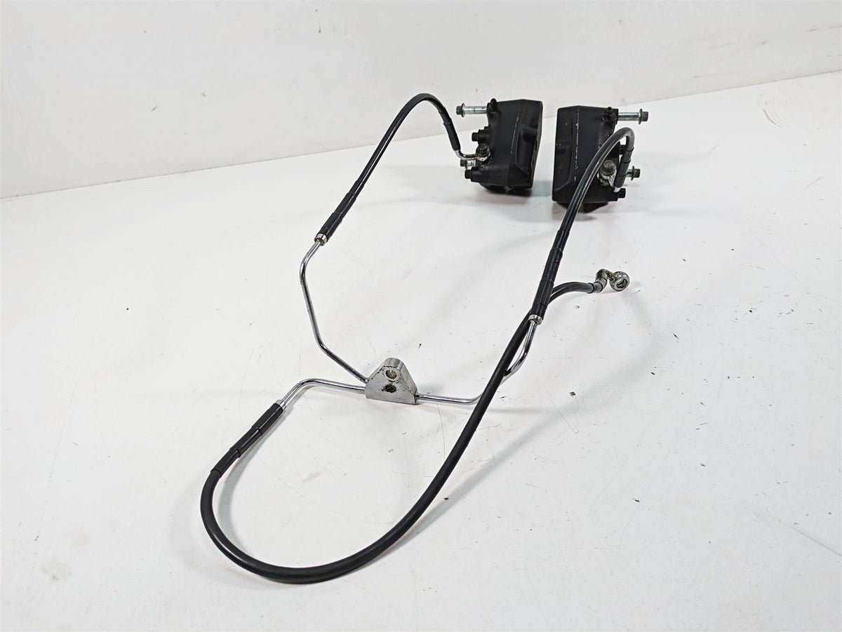 2005 Harley Touring FLHTCUI Electra Glide Front Brake Caliper Set 44046-00D {{ shop.shopifyCountryName }} - Mototech271