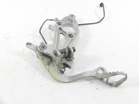 2003 BMW R1150 GS R21 Right Front Rider Footpeg Mount & Brake Pedal 46712335598 {{ shop.shopifyCountryName }} - Mototech271