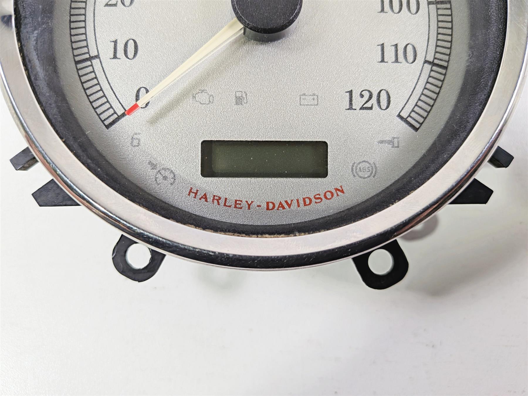 2011 Harley FXDF Dyna Fat Bob Speedometer Gauge Instrument 2K Only 67096-09 {{ shop.shopifyCountryName }} - Mototech271