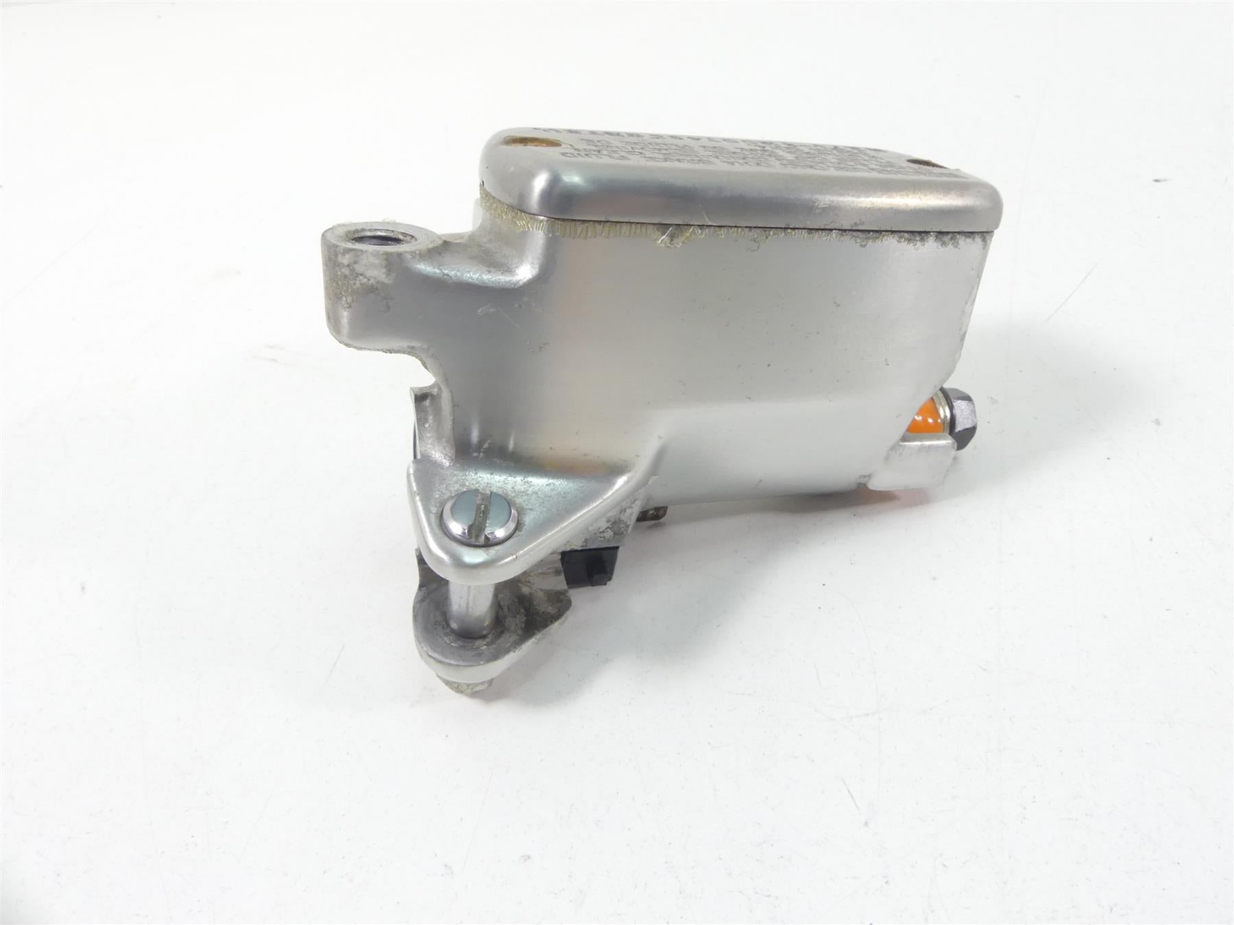 2008 Honda V-Twin VTX1800 N3 Front Brake Master Cylinder 45510-MZ0-A41 {{ shop.shopifyCountryName }} - Mototech271